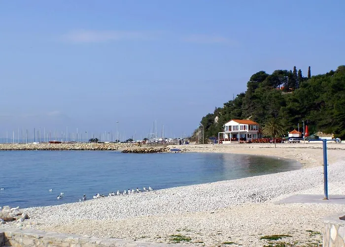 With Wifi - 21232 Apartment Split