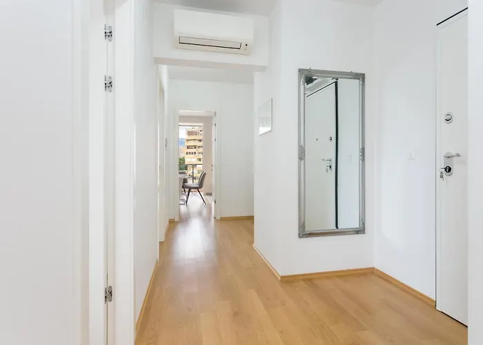 With Wifi - 21232 Apartment Split